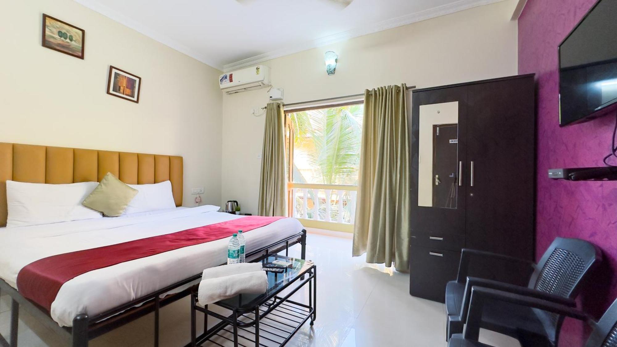 Hotel Leela Inn Candolim Marmagao Exterior photo