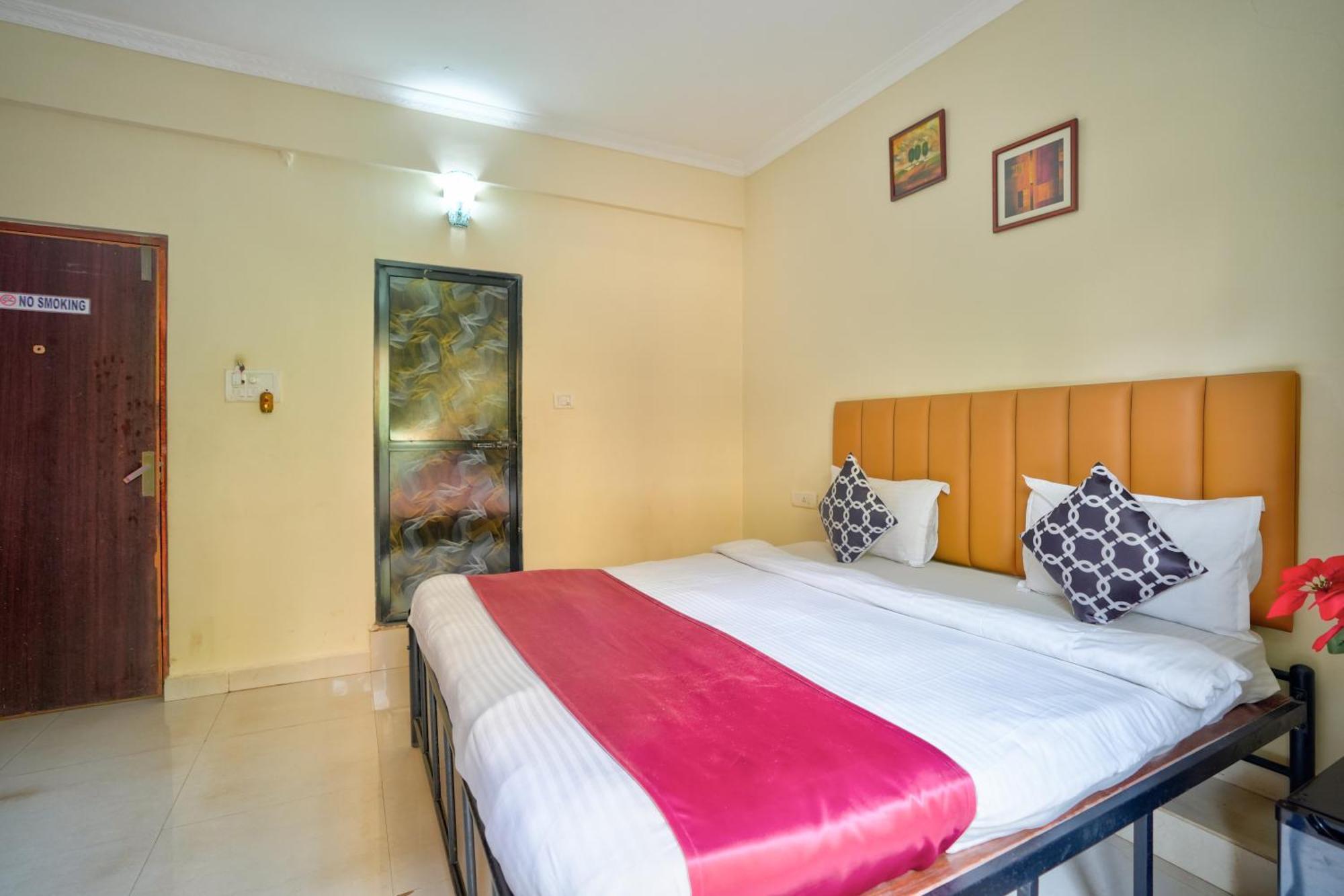 Hotel Leela Inn Candolim Marmagao Exterior photo