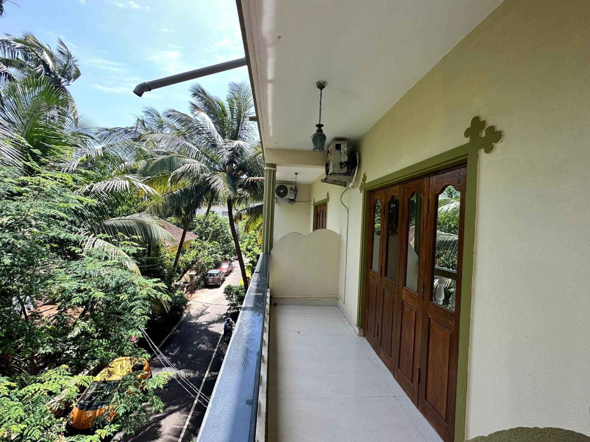 Hotel Leela Inn Candolim Marmagao Exterior photo