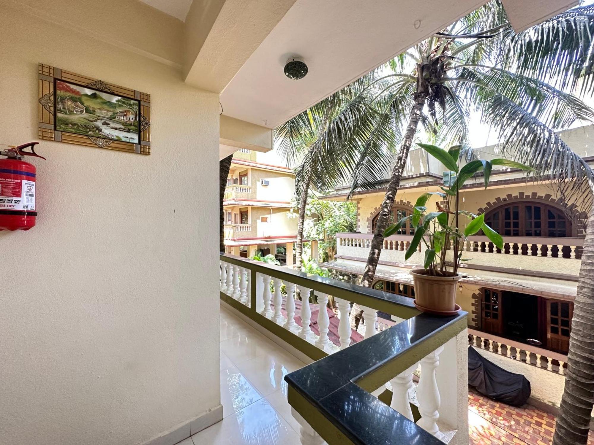 Hotel Leela Inn Candolim Marmagao Exterior photo